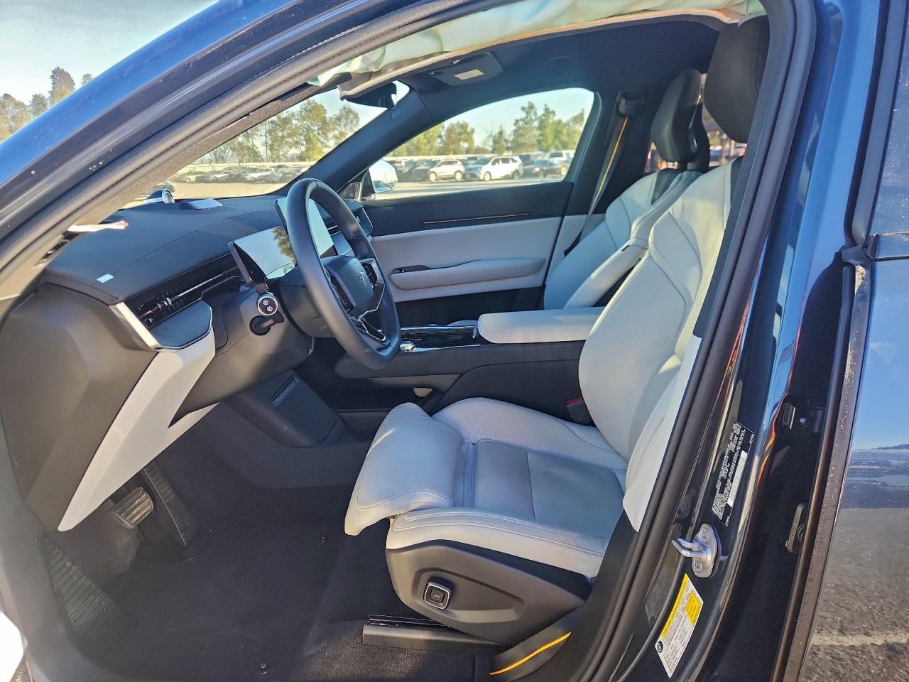 2025 POLESTAR 3