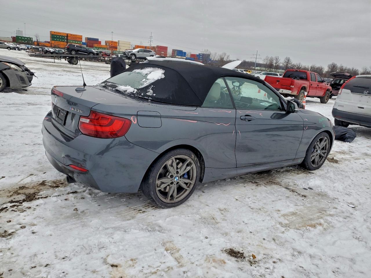 2016 BMW M235i