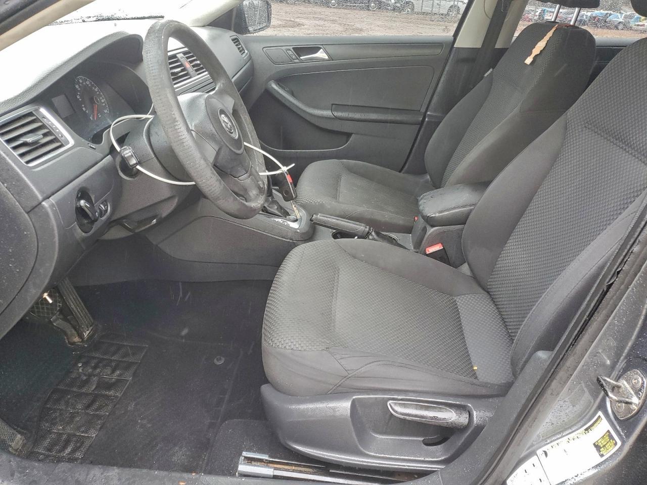 2013 VOLKSWAGEN JETTA
