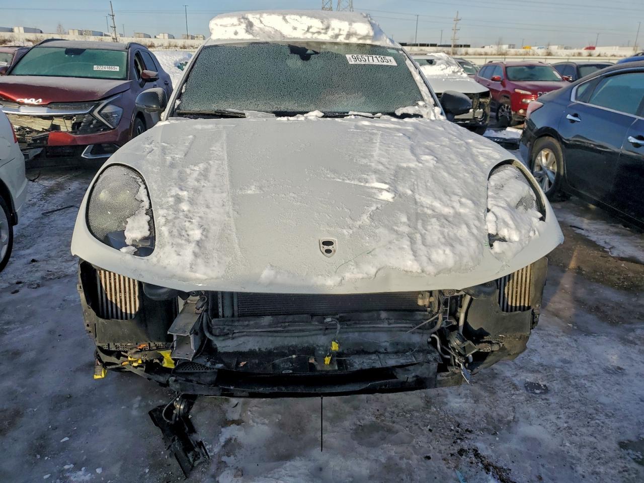 2017 PORSCHE Macan