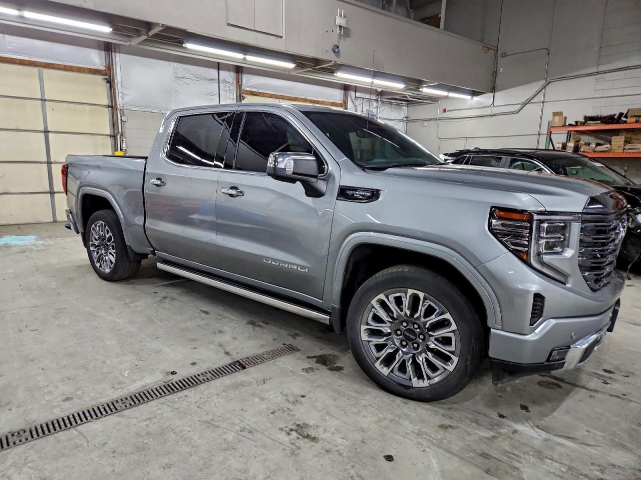 2023 GMC Sierra