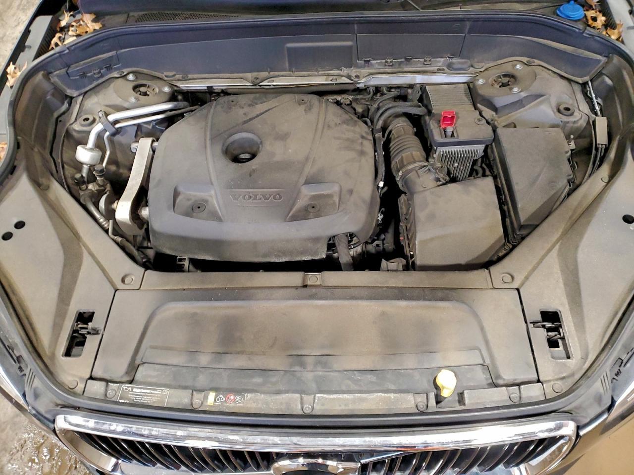 2019 VOLVO XC90