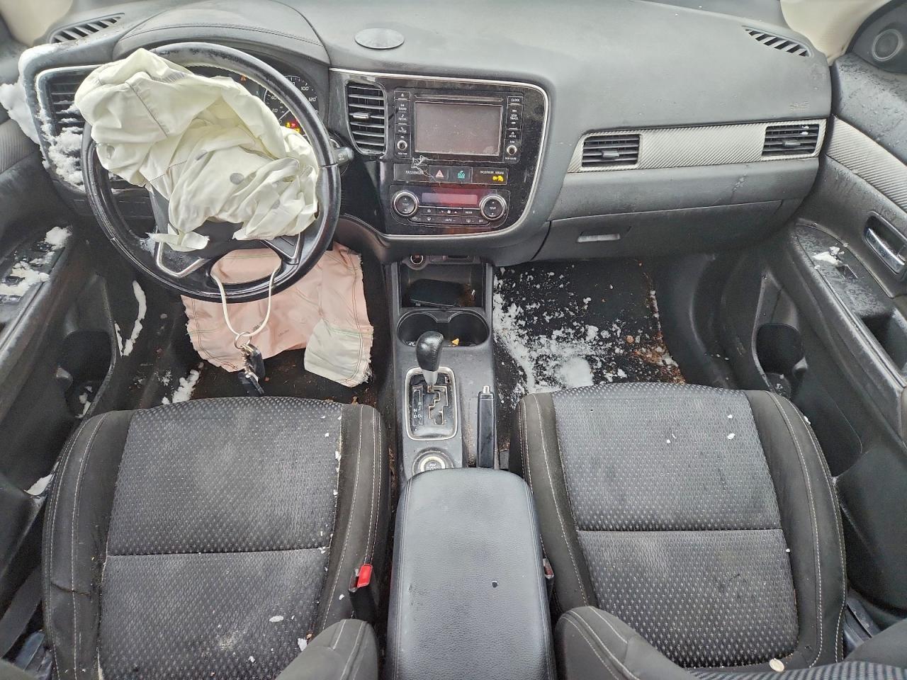 2016 MITSUBISHI outlander