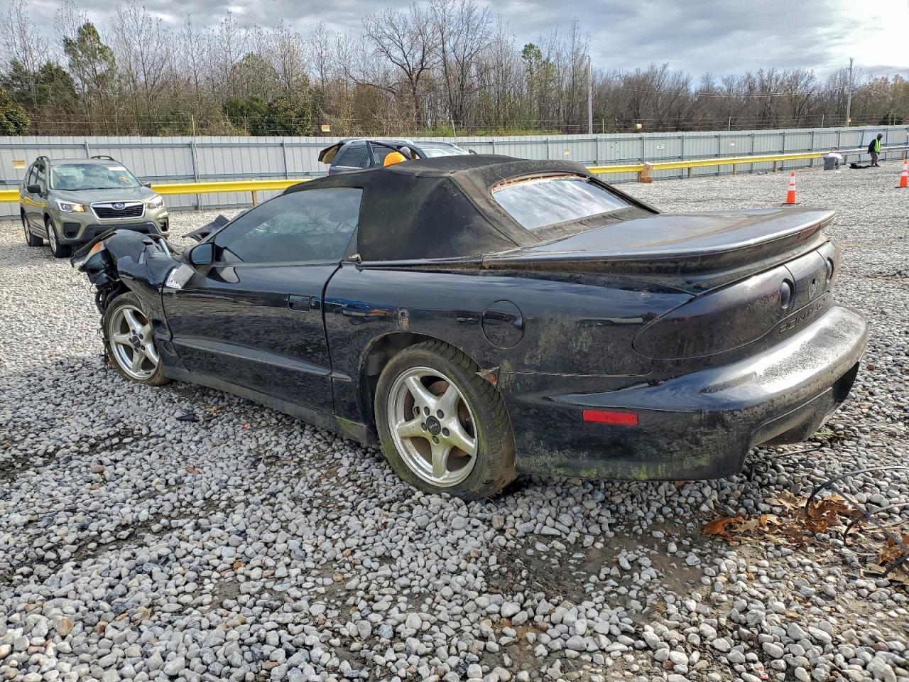 2001 PONTIAC Firebird