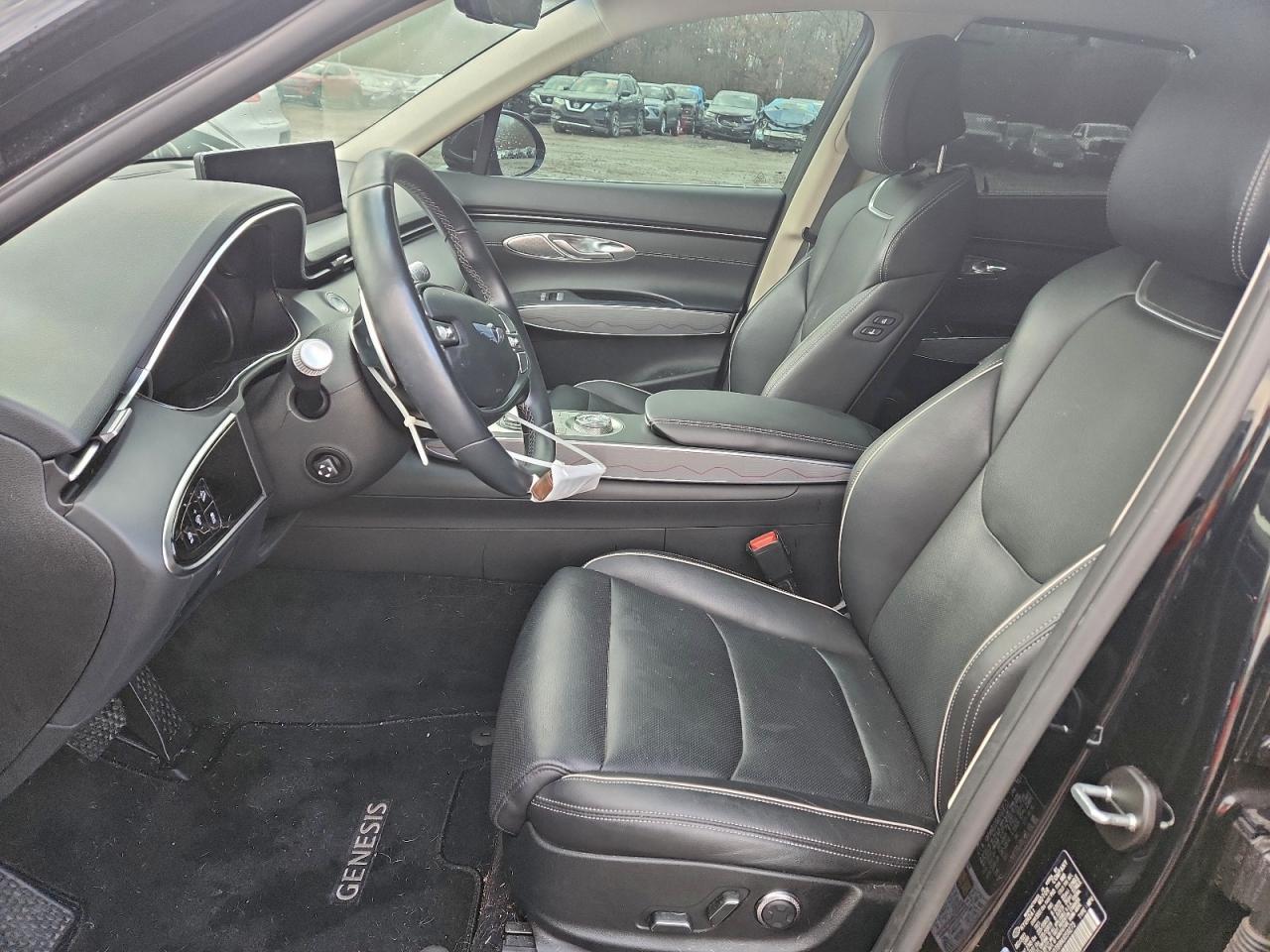 2022 GENESIS GV70