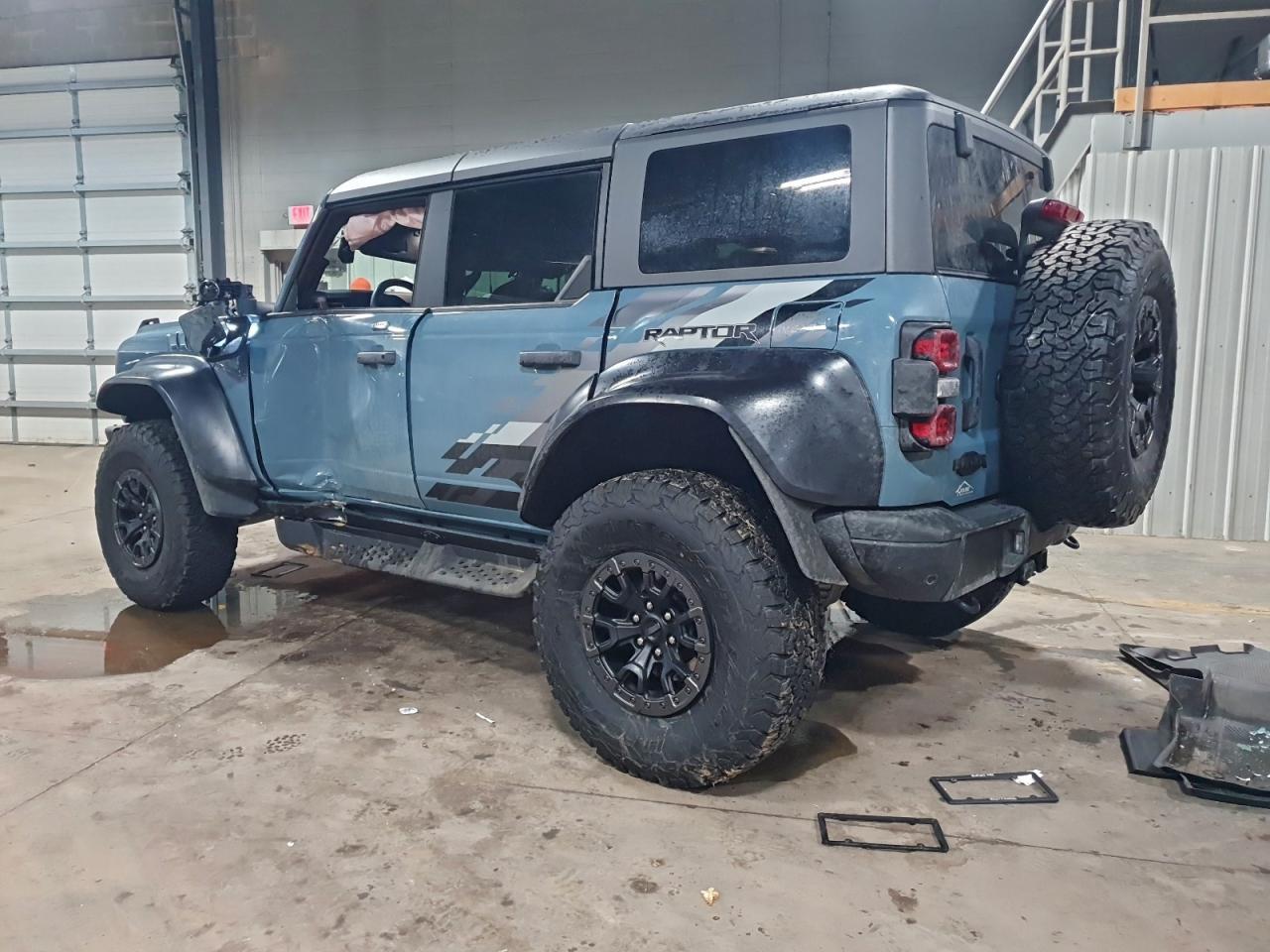 2023 FORD Bronco