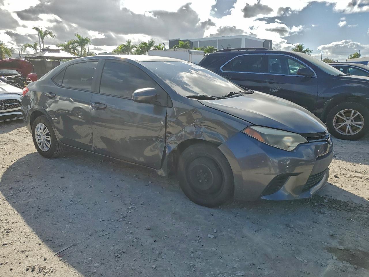 2016 TOYOTA COROLLA