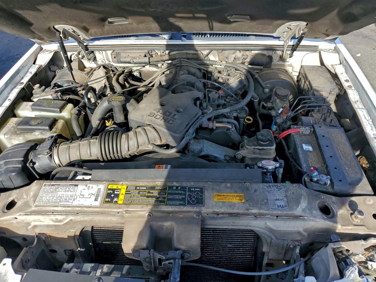2002 FORD Explorer Sport Trac