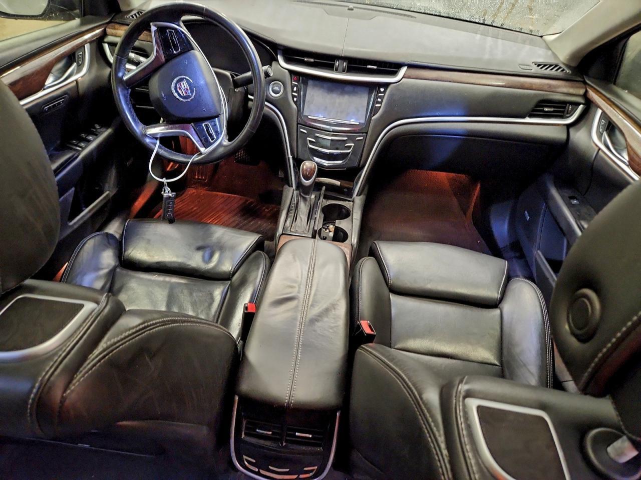 2013 CADILLAC XTS