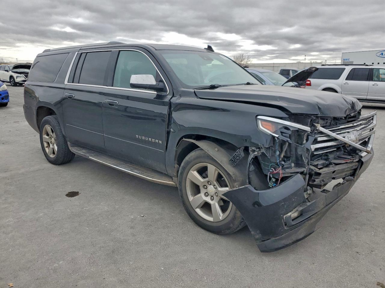 2017 CHEVROLET Suburban