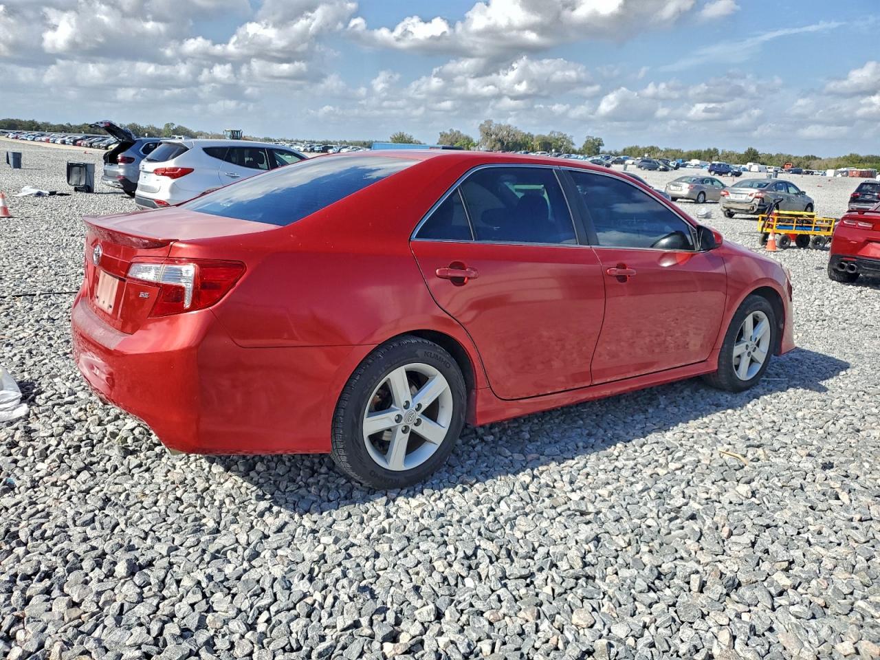 2012 TOYOTA CAMRY