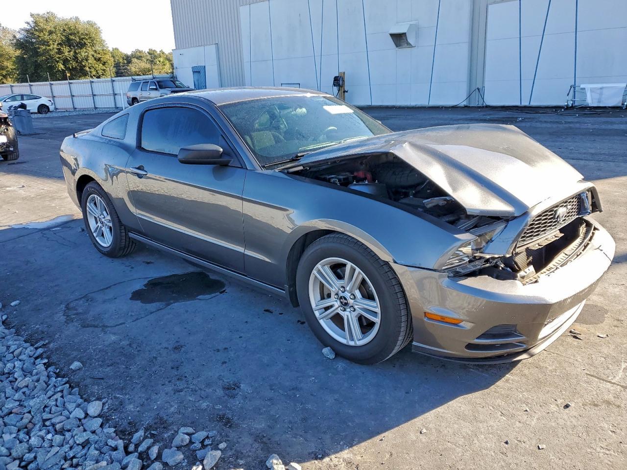 2013 FORD MUSTANG