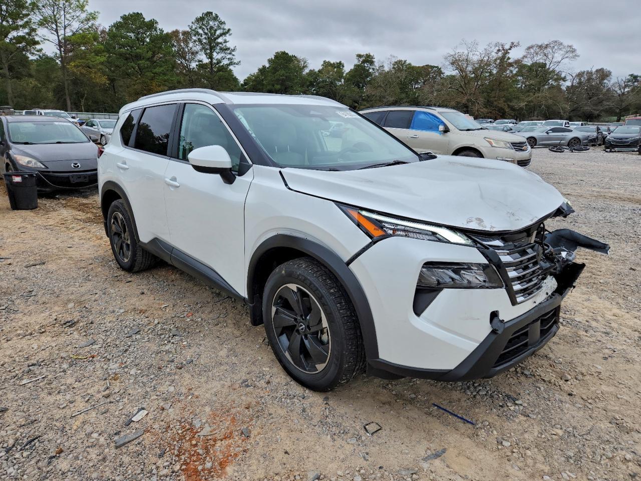 2024 NISSAN ROGUE
