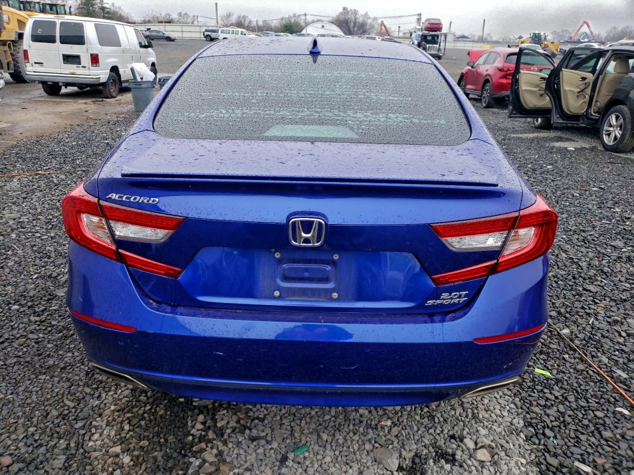 2018 HONDA ACCORD