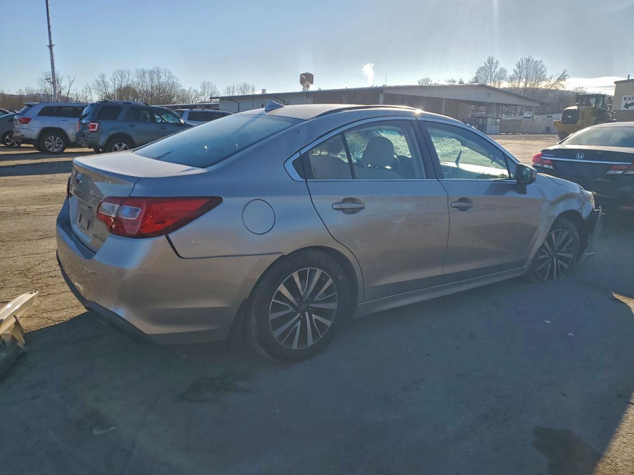 2018 SUBARU Legacy