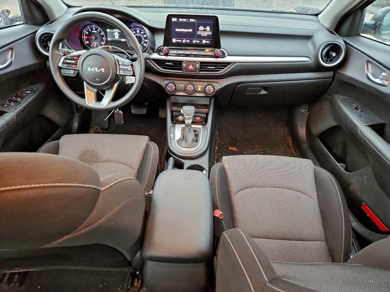 2024 KIA FORTE