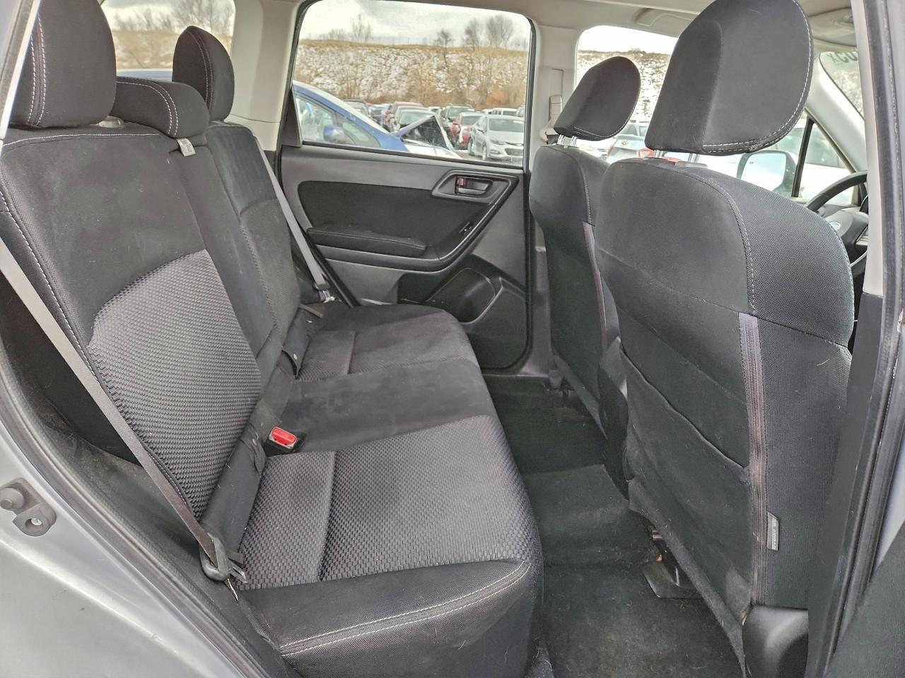 2015 SUBARU FORESTER