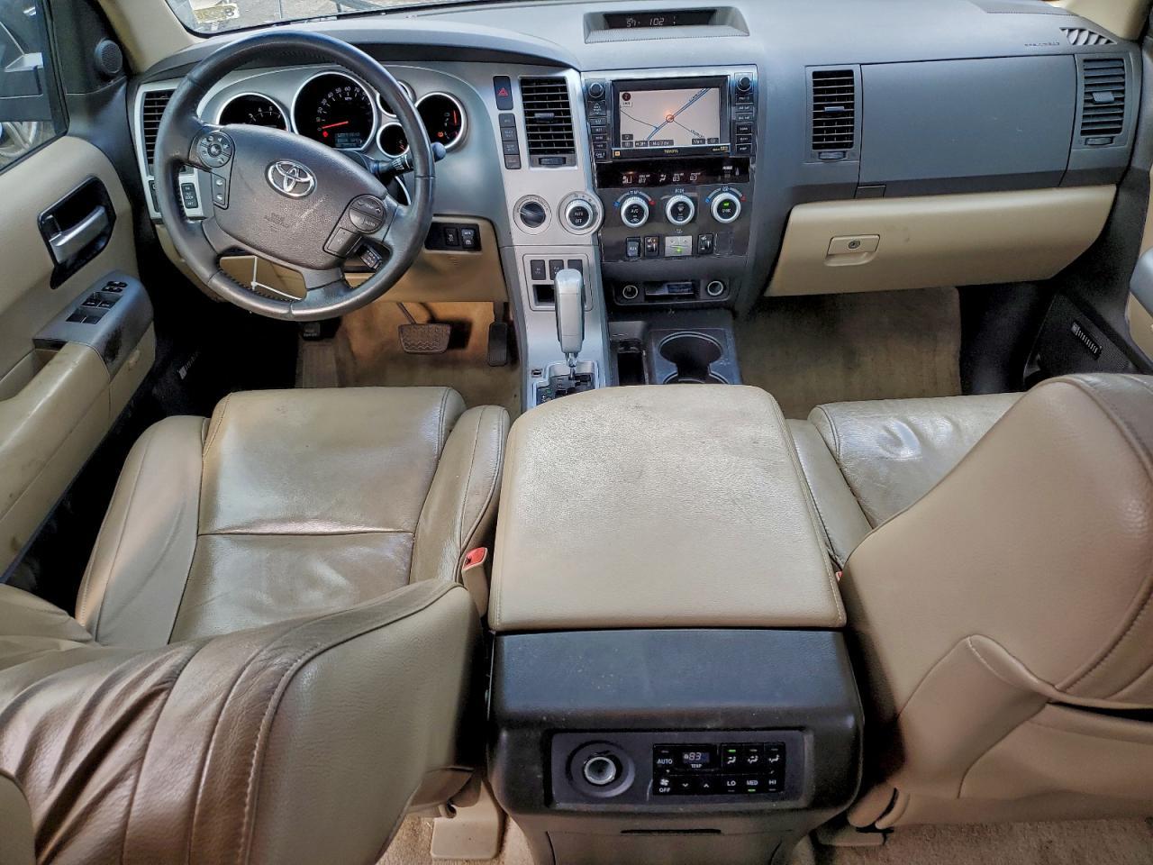 2008 TOYOTA Sequoia
