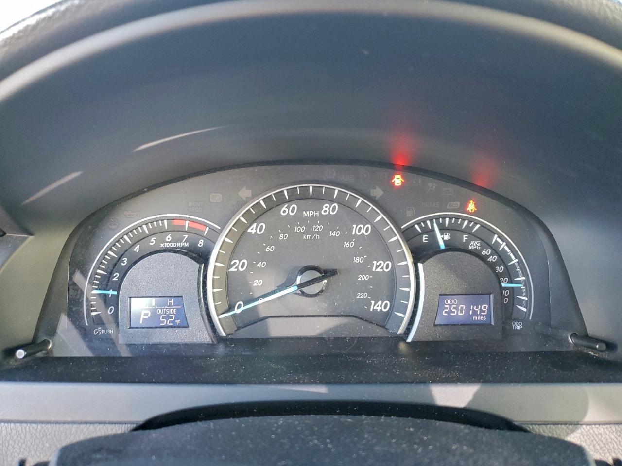 2014 TOYOTA CAMRY