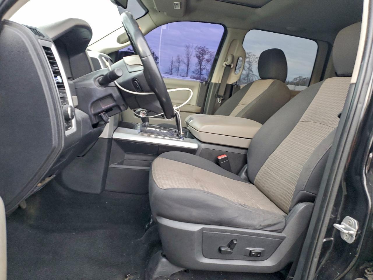 2011 DODGE RAM 1500