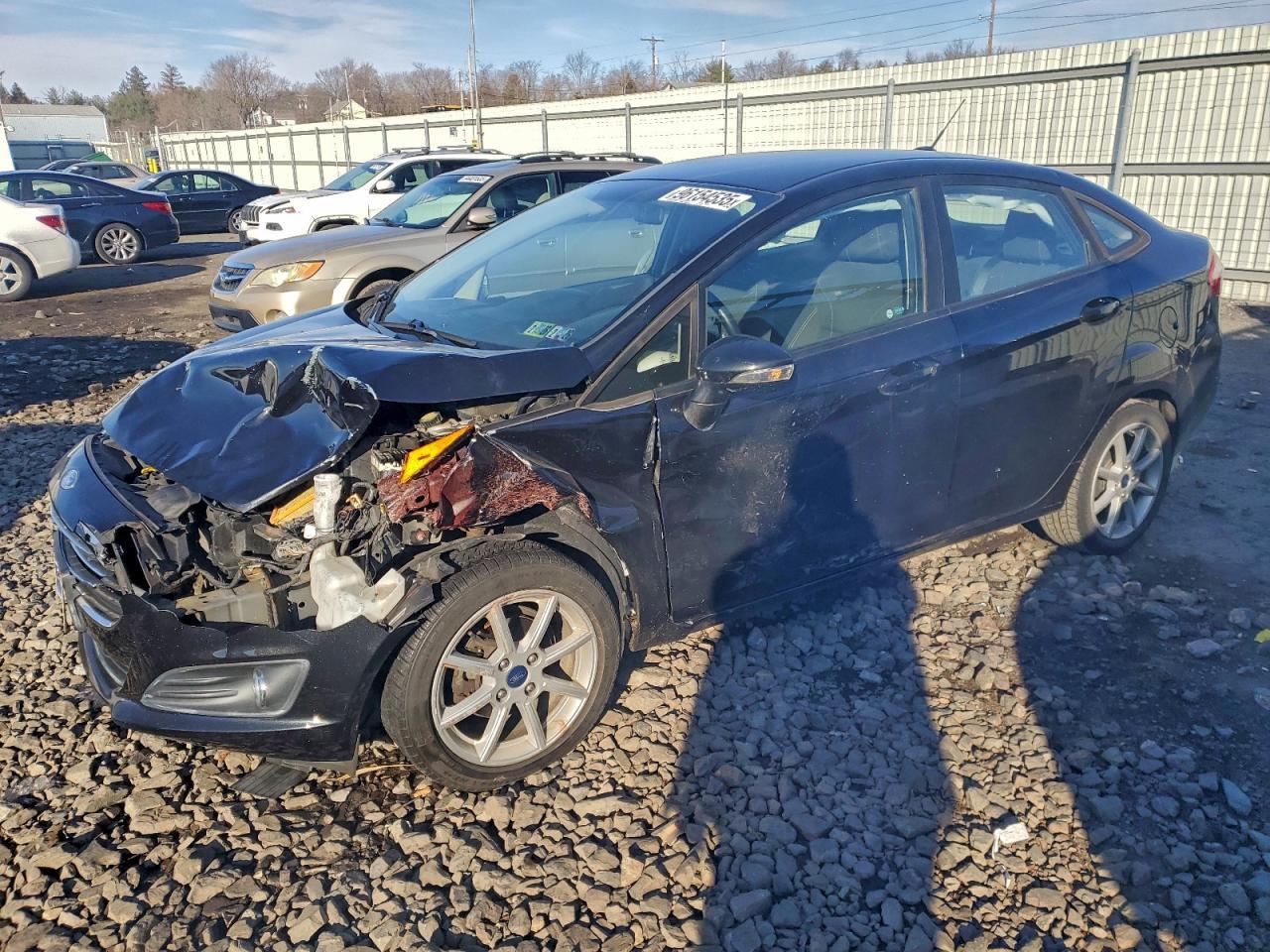 2015 FORD Fiesta