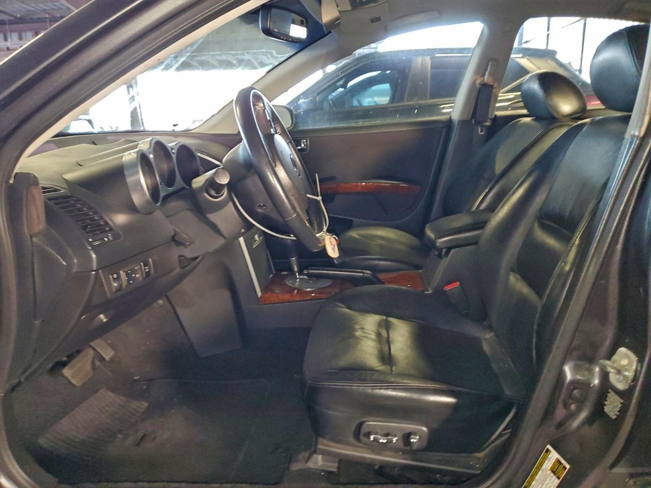 2006 NISSAN Maxima