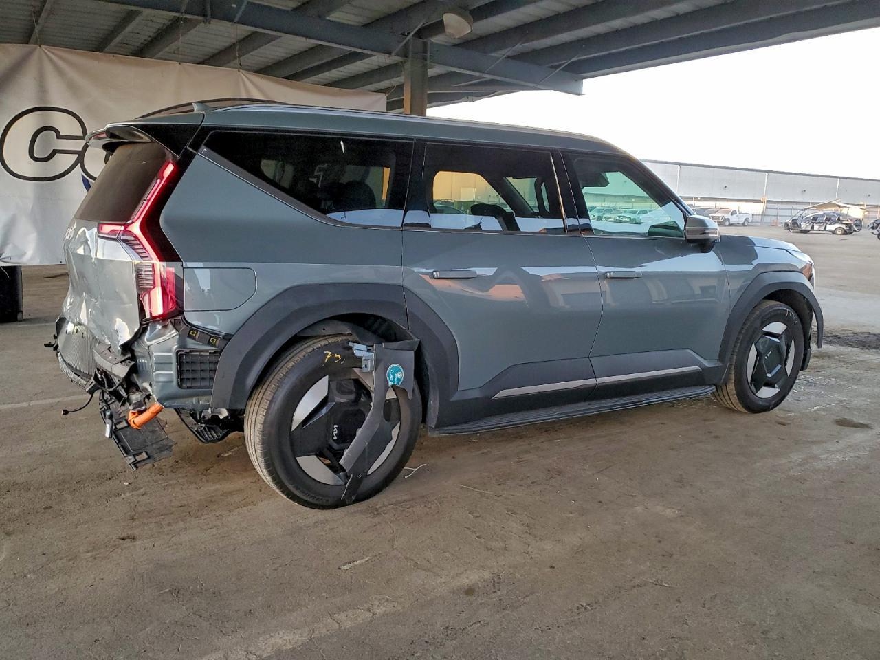 2024 KIA EV9