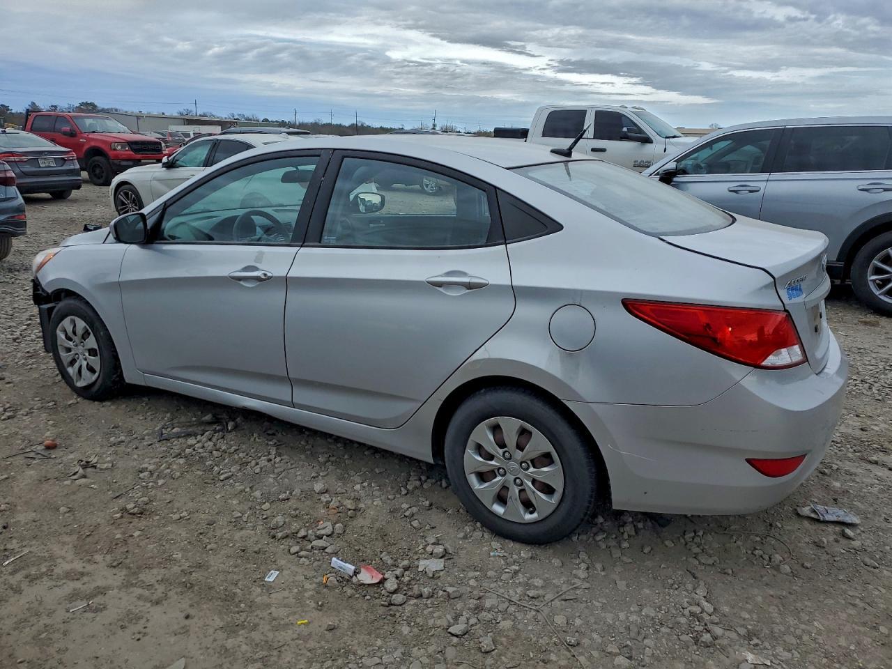2016 HYUNDAI ACCENT