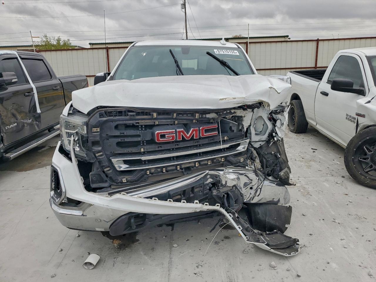 2020 GMC Sierra