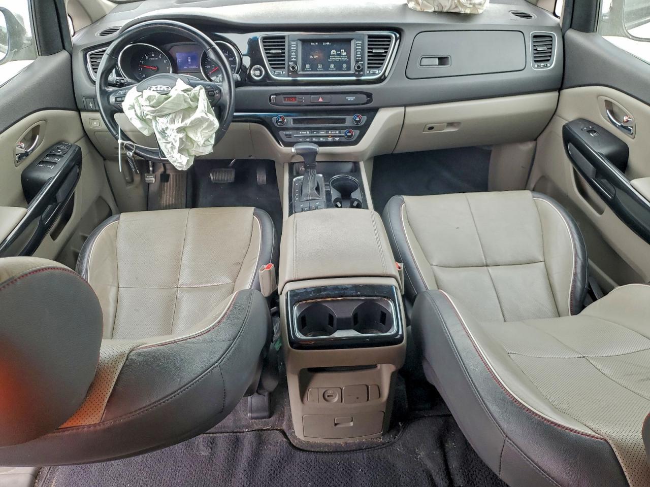 2017 KIA SEDONA