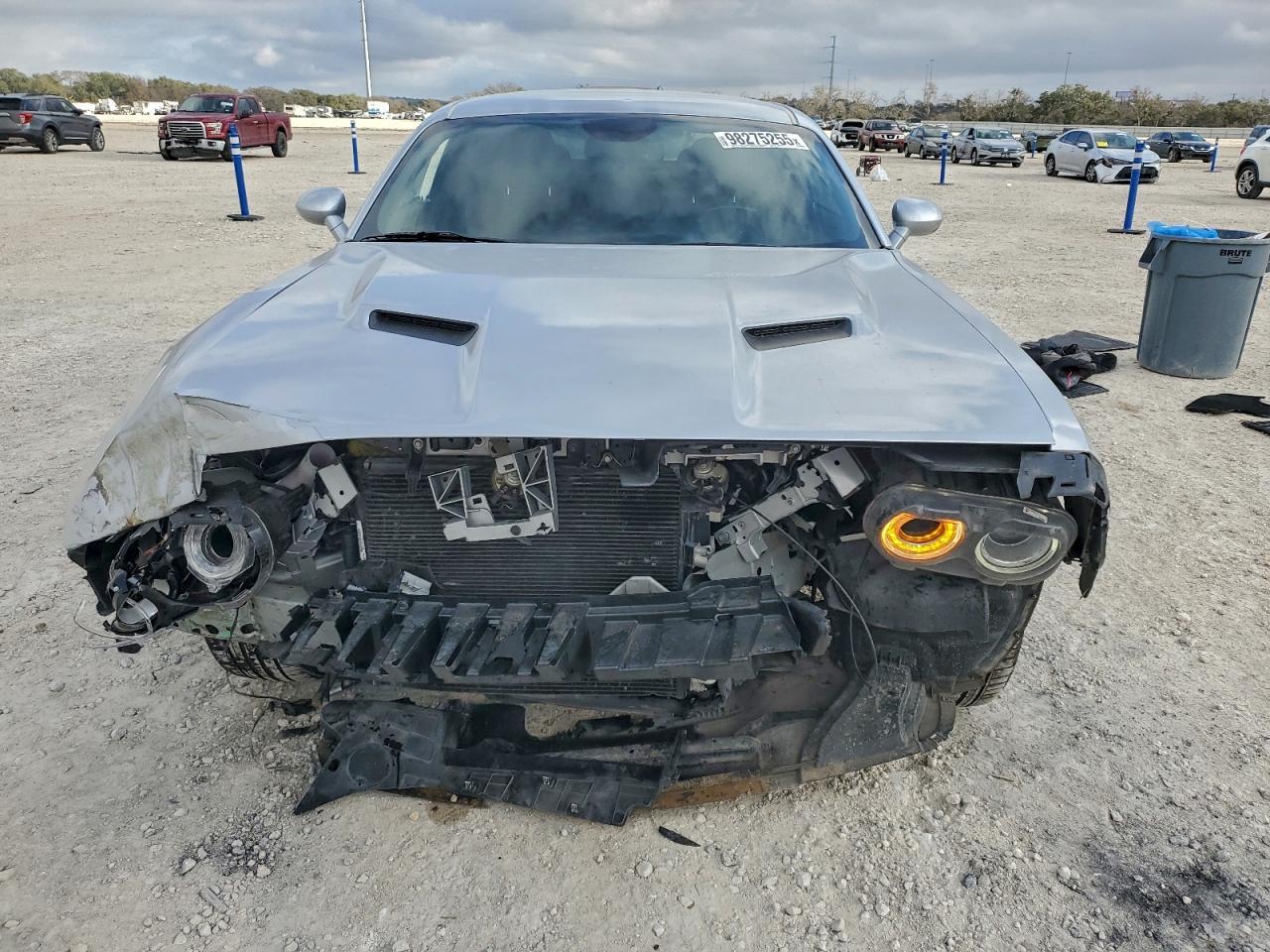 2019 DODGE Challenger