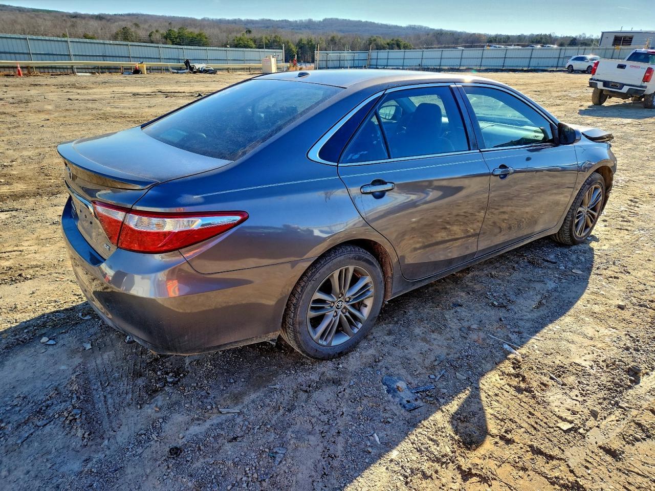 2015 TOYOTA CAMRY