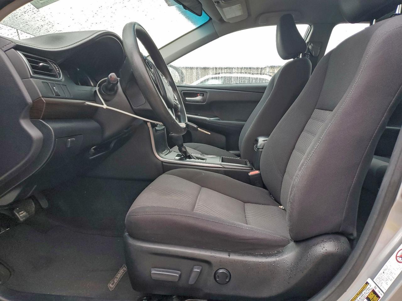 2016 TOYOTA CAMRY