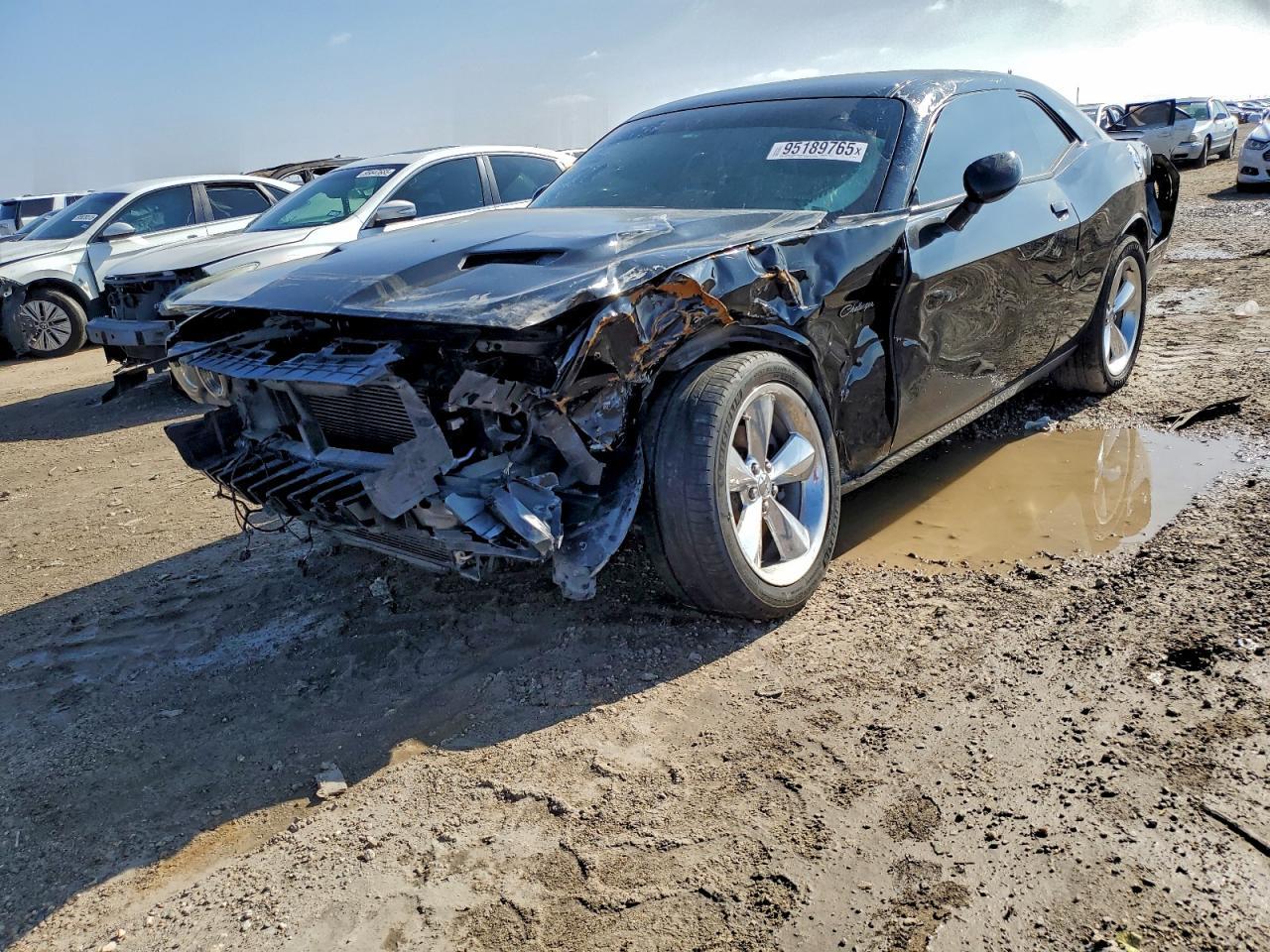 2016 DODGE Challenger