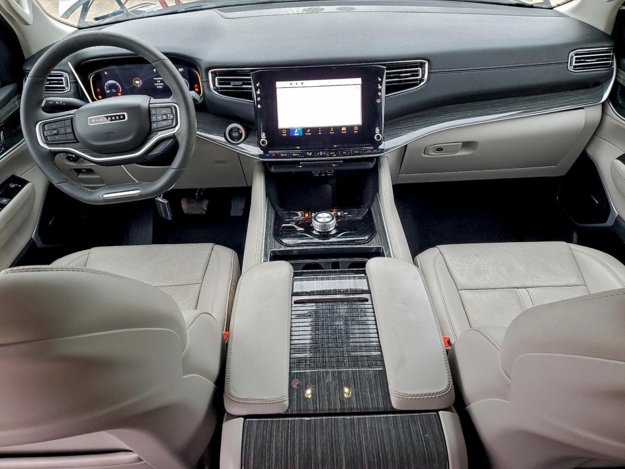 2022 JEEP Wagoneer