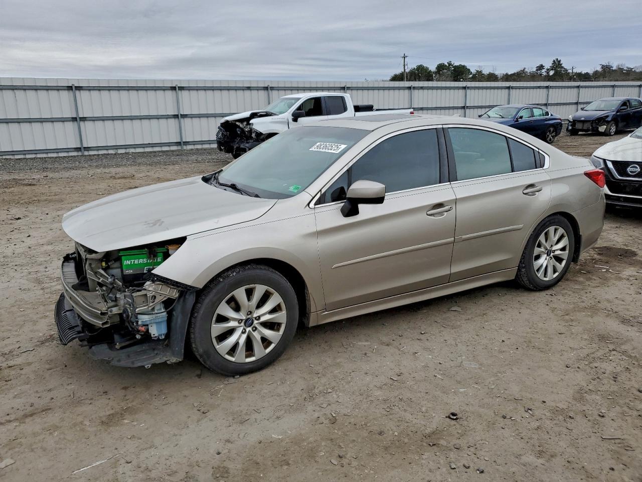 2016 SUBARU Legacy