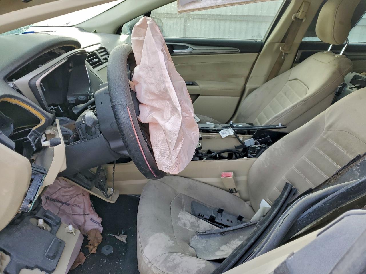 2013 FORD FUSION