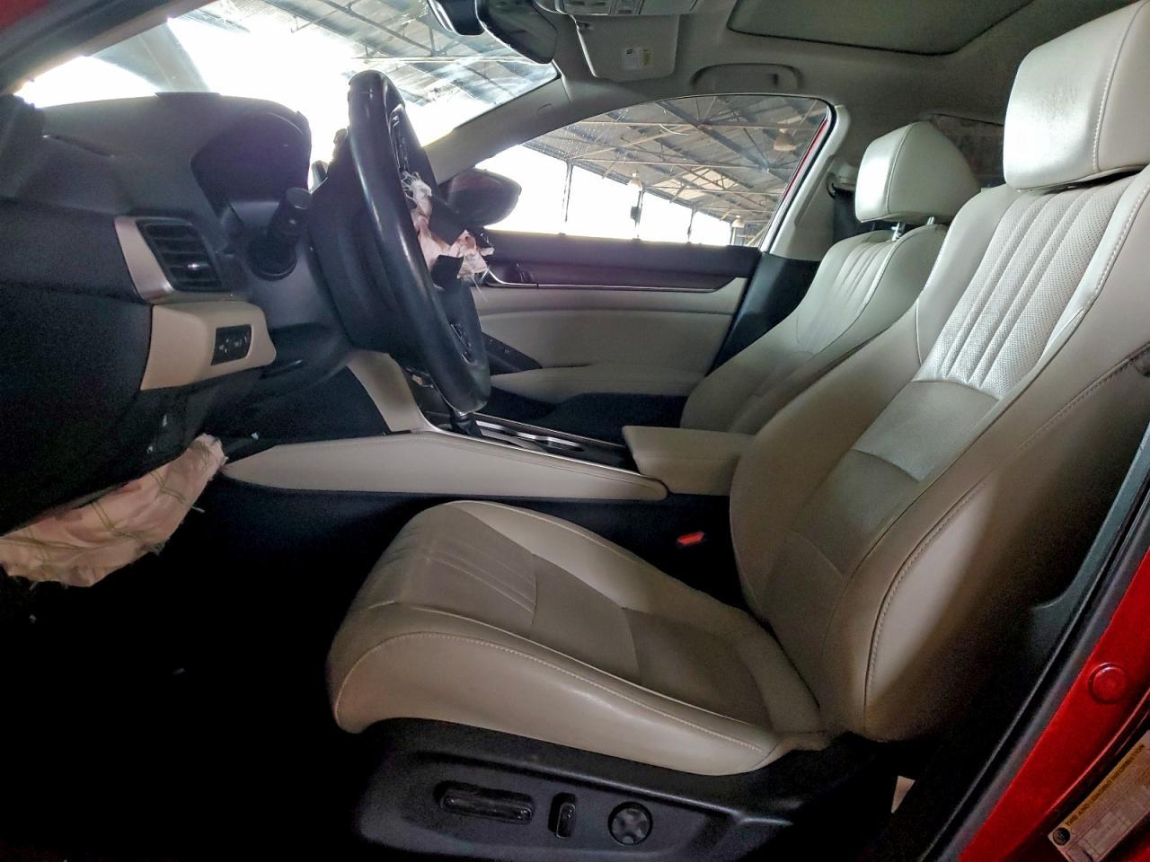 2018 HONDA ACCORD
