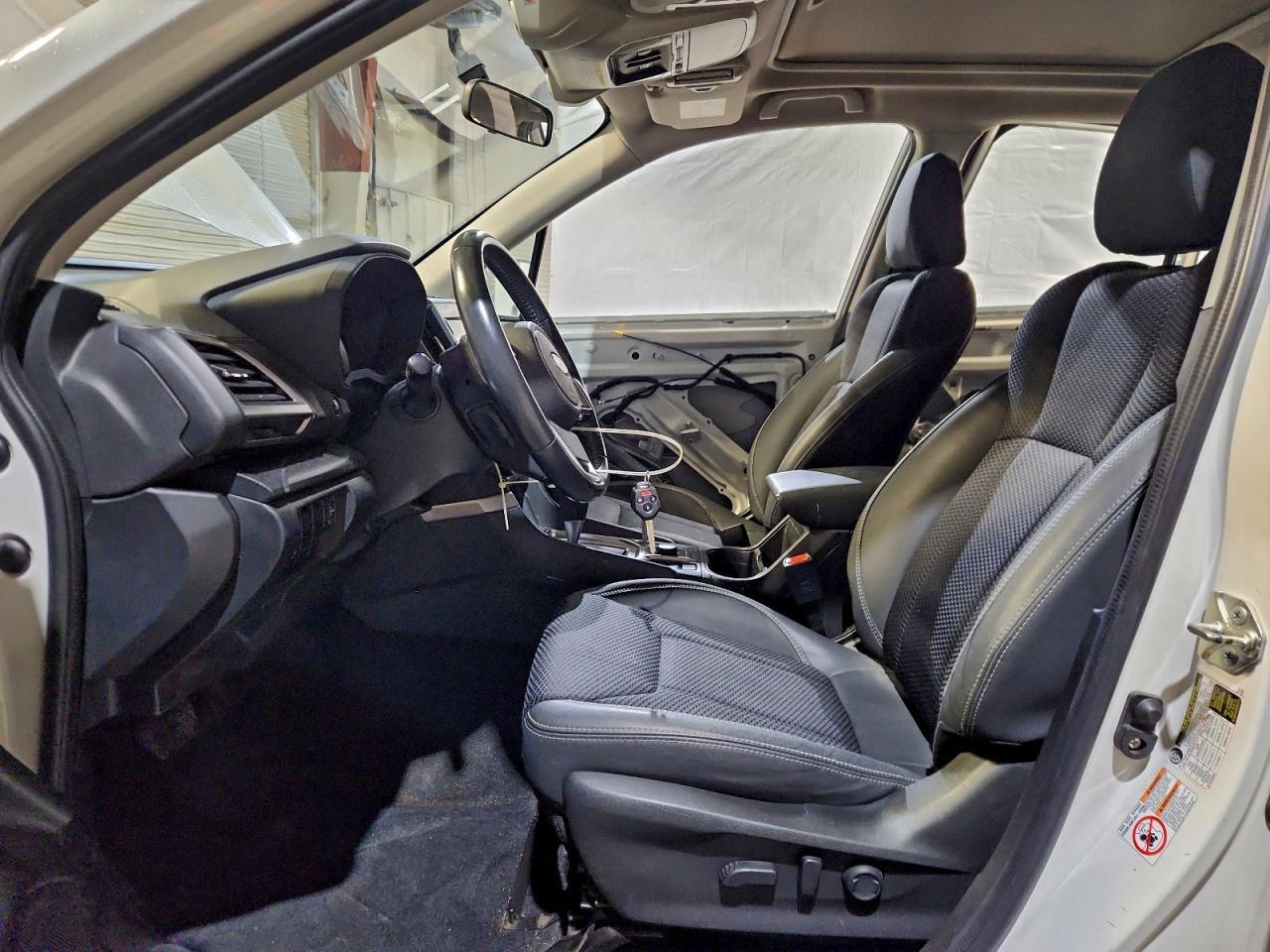 2019 SUBARU FORESTER