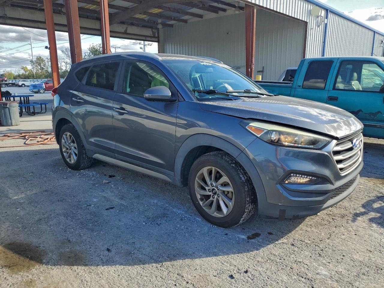 2017 HYUNDAI TUCSON