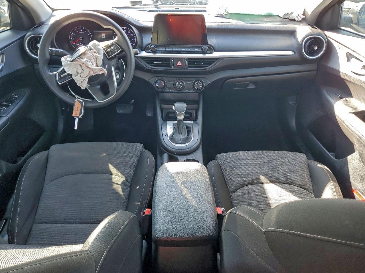 2022 KIA FORTE