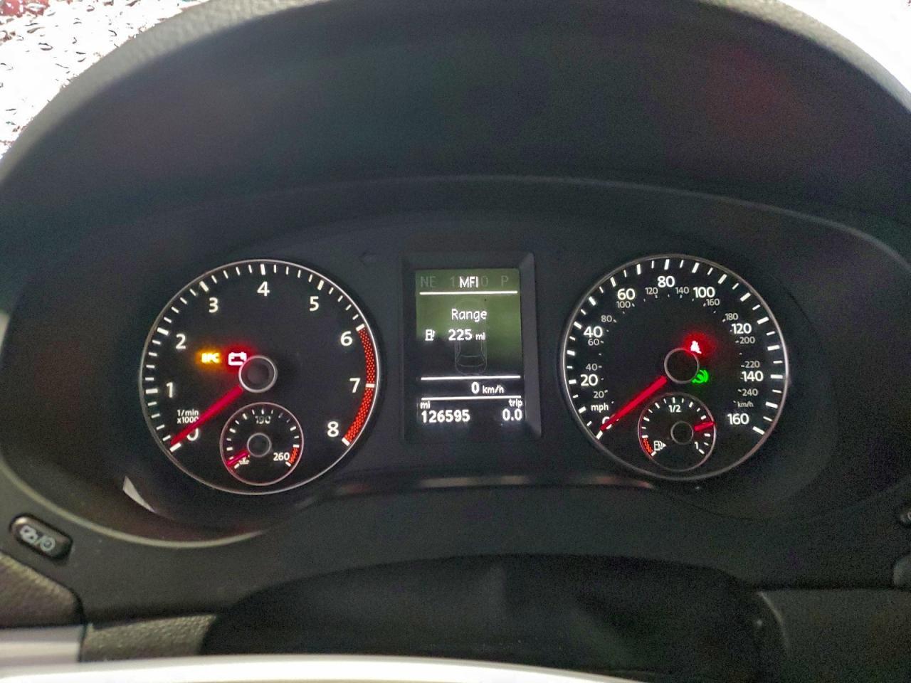 2013 VOLKSWAGEN JETTA
