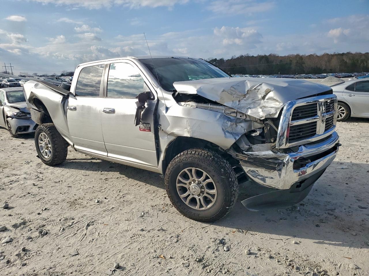 2012 DODGE Ram 2500