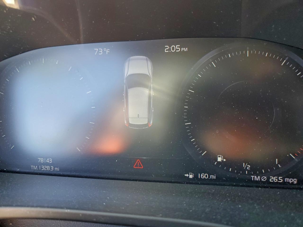 2019 VOLVO XC40