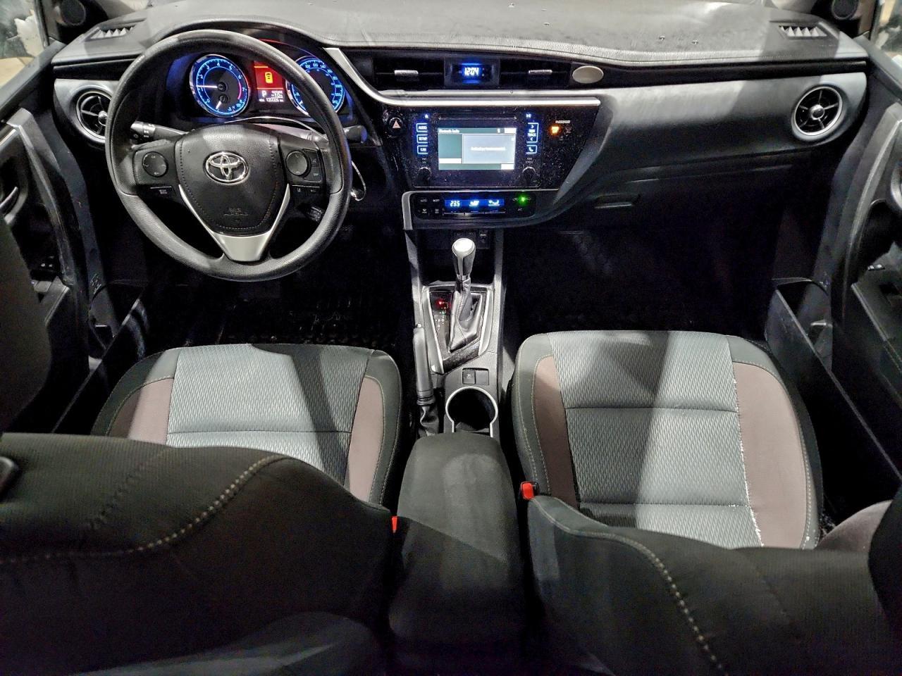 2017 TOYOTA COROLLA