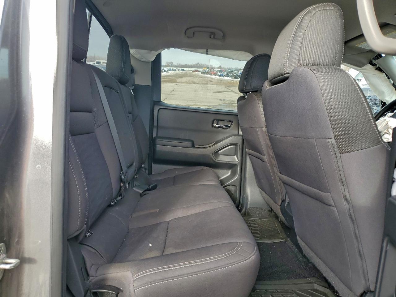 2022 NISSAN Frontier