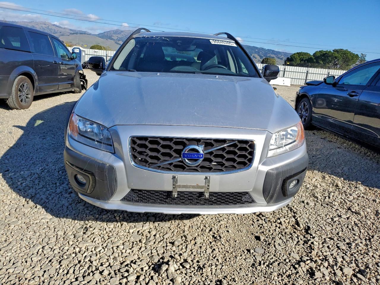 2016 VOLVO XC70