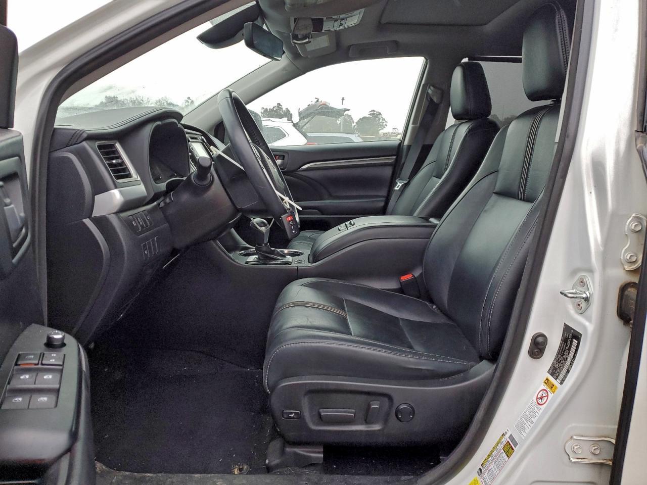 2018 TOYOTA HIGHLANDER