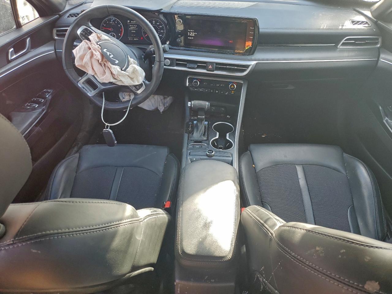 2023 KIA K5