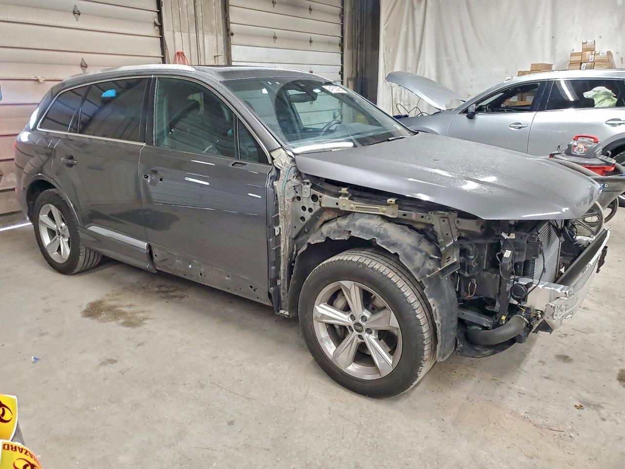 2023 AUDI Q7